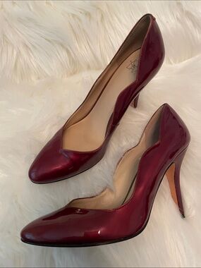 Joan & David - Burgundy Patent Soft Pointed Toe Stilettos -Sz8